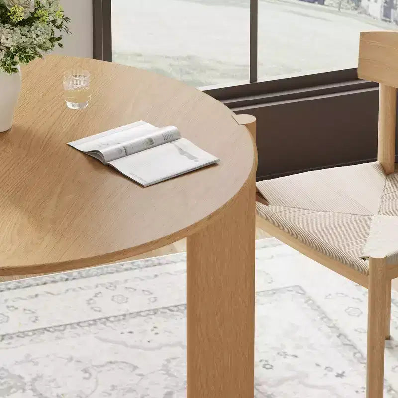 42 Inch Round Black Dining Table, Suitable For Multiple People Dining At The Same Time, Suitable For Both Dining And Living Rooms
