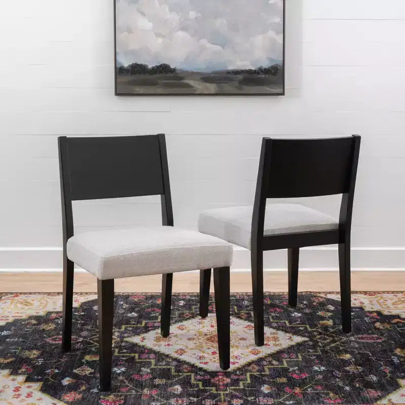 Chaise de salle à manger rembourrée noire