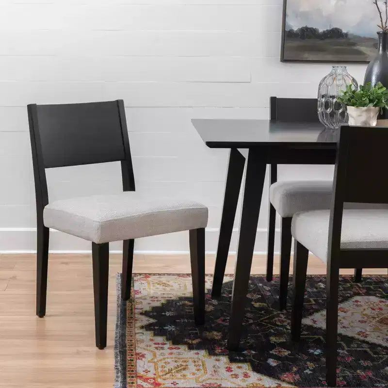 Chaise de salle à manger rembourrée noire