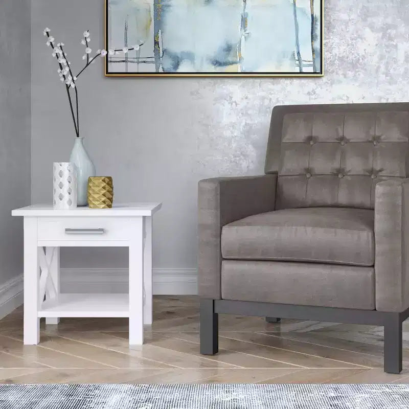 Table d'appoint carrée de 53 cm en pin