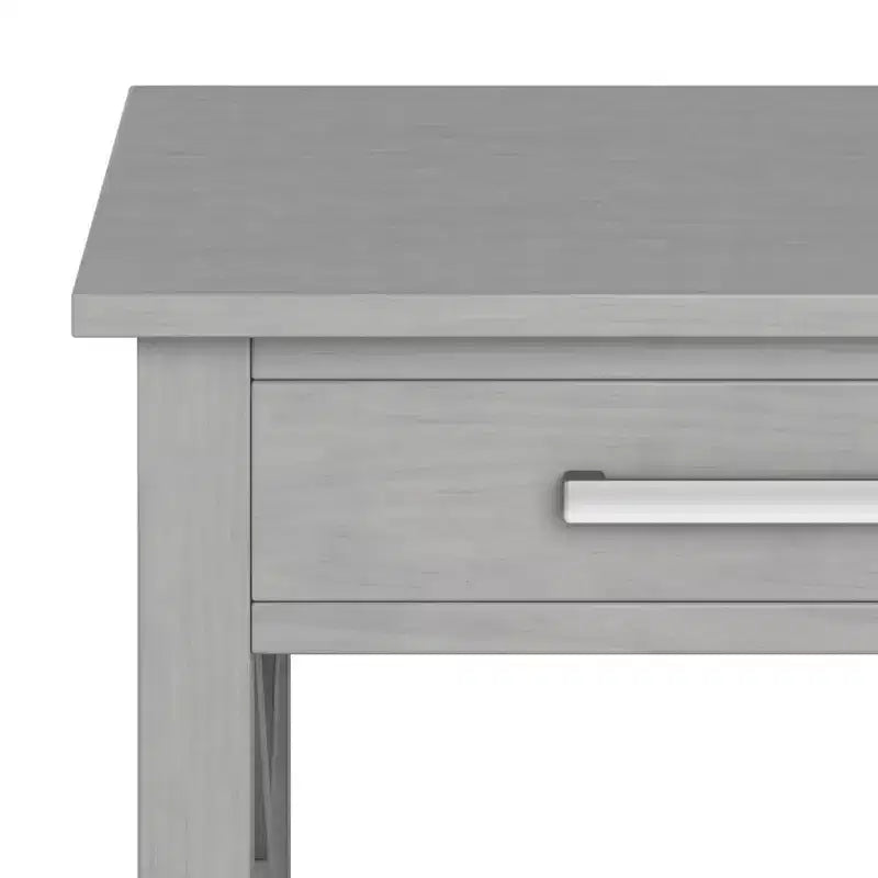 Table d'appoint carrée de 53 cm en pin