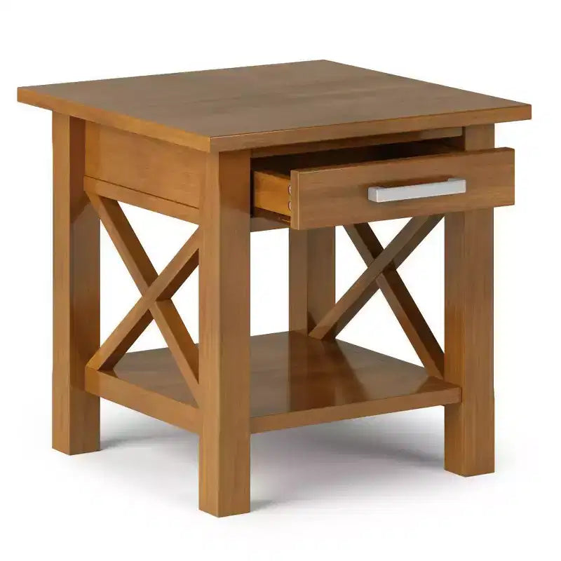 Table d'appoint carrée de 53 cm en pin